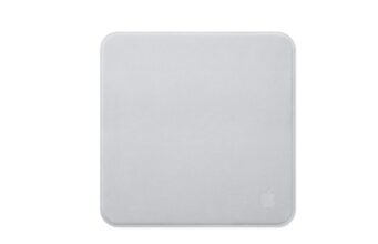 Apple vydal novou verzi čistícího hadříku, který je nyní k dispozici nižší cenu